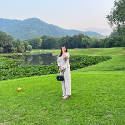 melancholy202's profile picture. The name says it all!