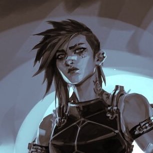 googlymoogly47's profile picture. she/her