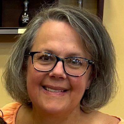🇺🇸✝️🇺🇸 I’m from Alabama so, of course, I’m stupid. Ask any liberal elitist. BS/MPA. Married. Conservative. Catholic. USAF/Army wife, daughter, mother. 🇺🇸
