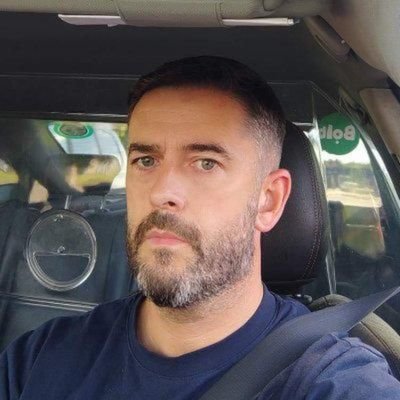 48 years young .Father & Husband.
Caoimhin is ainm dom as Gaeilge.
Old Skool Raver. 😜😜
Dog Lover 🐶
🌅🌄
#LFC #YNWA