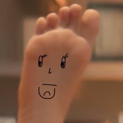 aresaaries's profile picture. 