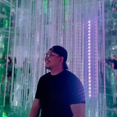 callmeEAN10's profile picture. #Fanboy || KPOP|| KDRAMA || 나 혼자 산다|| 김 준면의 남자 팬 || CHEMICAL ENGINEER || “The best way to know a place is to get lost in it” ||