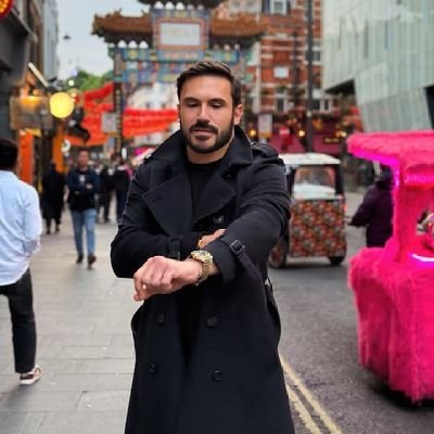 Aesthetic Med Master Degree England 🇬🇧
👨🏫University Teacher RUDN
🧬PhD Student
Dermatology Resident
👨⚕️Доктор Тиаго🇧🇷