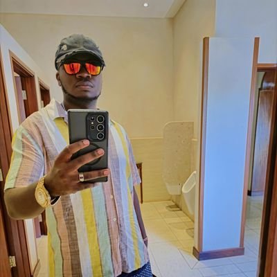 thecivileng254's profile picture. ||They know my story||Civil Engineer||MUFC🔴⚪️⚫️||Bookings:paxcivil@gmail.com