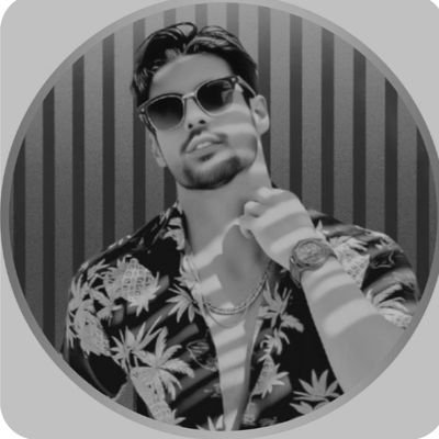 ilo_olis's profile picture. ليرحل من يشاء فالله لا يبعد الا السيئن