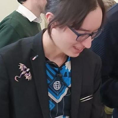 PhD, international politics • researcher on cyber / 🇺🇦 / theory • ex @STAIRISA @Numerama @Frandroid • language nerd • they/them (вона)