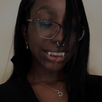 👩🏿❤️💋👩🏽 serial lover, serial killer | #youngboyfree #youshouldkillyourselfNOW⚡️