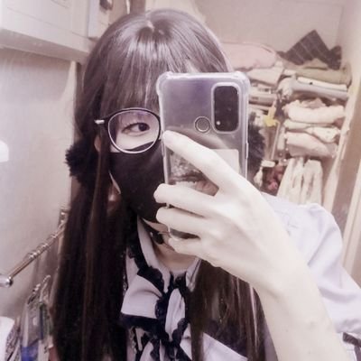 綾葉りの Profile