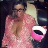 Sarah Marshall (@sarahm9099) 's Twitter Profile Photo