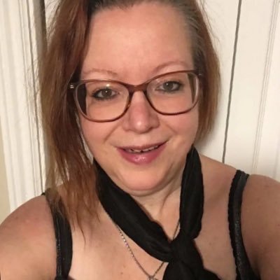 CarolinDiego33's profile picture. 