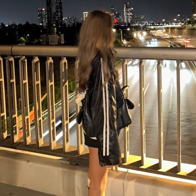 zzzzzzeleven11's profile picture. Eleven.