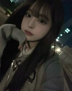 FFXIVer ,黑皮男孩厨,一名社畜在b站随便直播玩玩~主页可能有🔞R18内容请谨慎关注