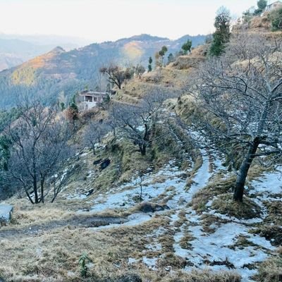 #OccasionallyWriter || क्षेत्रवादी ||
जननी जन्मभूमिश्च स्वर्गादपि गरीयसी 🚩 ||