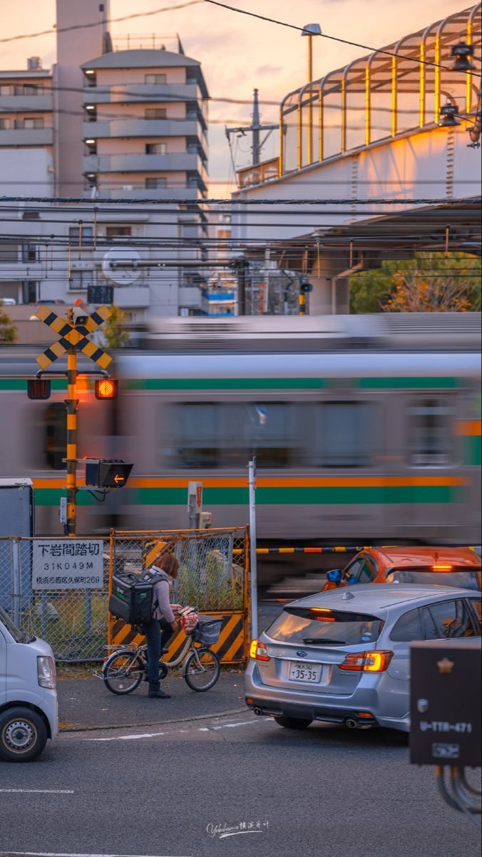 Lu44cyHANNAH's profile picture. 咲夜の日常と華麗な七変化をTensorArtで生成してます✨楽しんで頂けたら幸いです😌反応遅い時あるけど仲良くして下さいね🧡メロンパン＆ポテチが大好き😋可愛いはフォローです❣️健全垢は #フォロバ100 ですが🔞ポストしてる人はフォローできません🆖 DM📩はご遠慮ください #AIイラスト好きさんと繋がりたい