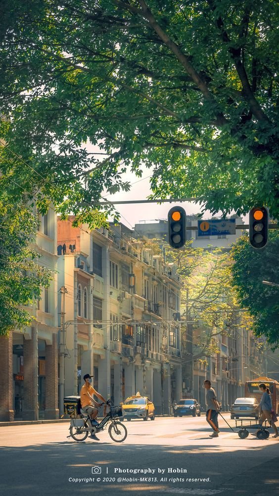 michellebpierce's profile picture. breakdomain AI生成 AI術士。