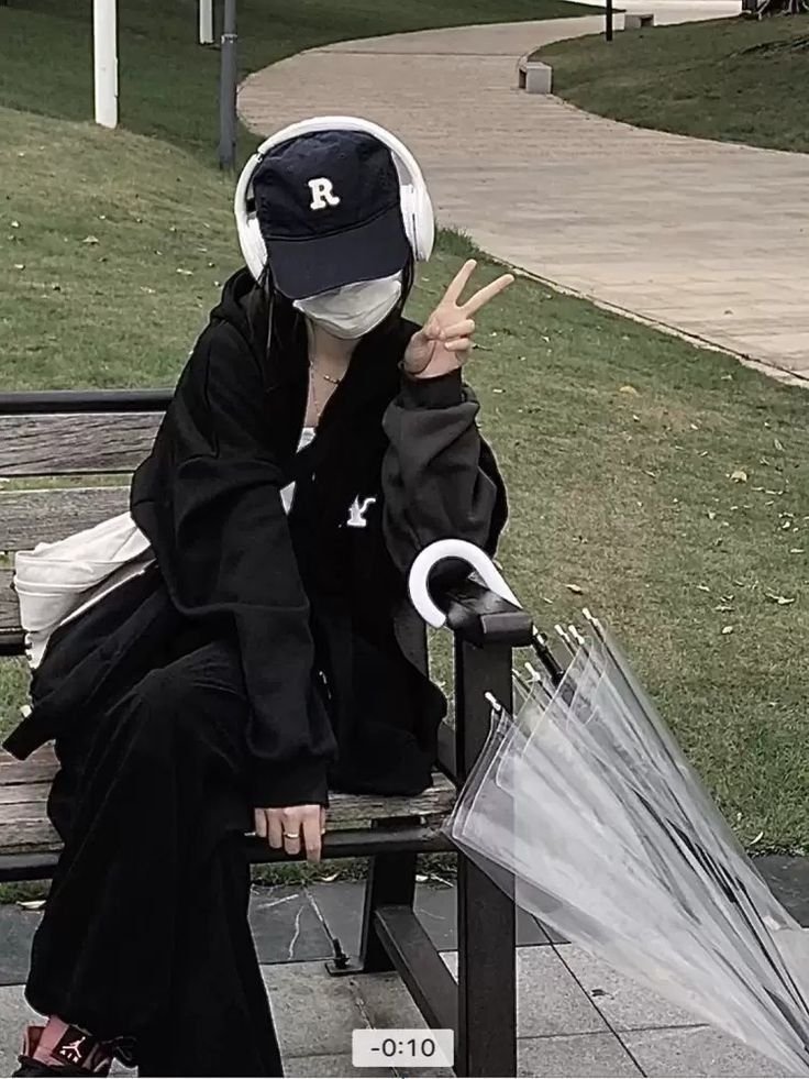 くノ一、メイド、セーラー服など大好きです。ピチテカーヌ女学院の新入生です、宜しくお願いします。Bluesky ID: https://t.co/lHBAdYv3qF 🙇🏻♂️