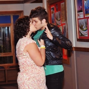FC criado ao ''casal'' de Rebelde, Tomás e Penélope!  FC de entretenimento, e não temos vinculo com a vida REAL dos atores e sim APENAS na novela Rebelde-Record