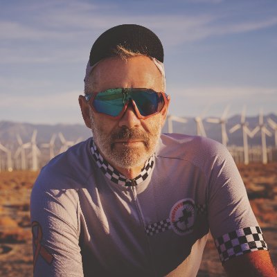 NSFW 18+ Only - Adult Male Content. Just a guy having fun with life in Palm Springs. AIDS/LifeCycle Cyclist. #gaynsfw DM for collabs OF & JFF verified!