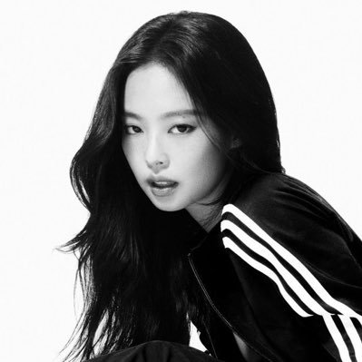 Trusted MARKETING ADMIN of several hosts ( I can provide proof ) DM for PROMOTIONS! @jennierubyjane fan | GA joiner | IOS