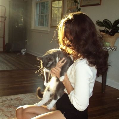 rahah004002's profile picture. حرف خاصی نیست