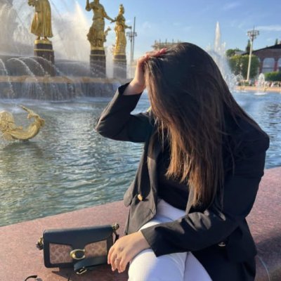 OlIv_7718's profile picture. Life is for the living, forget the sorrow and enjoy the moment✌️❤️