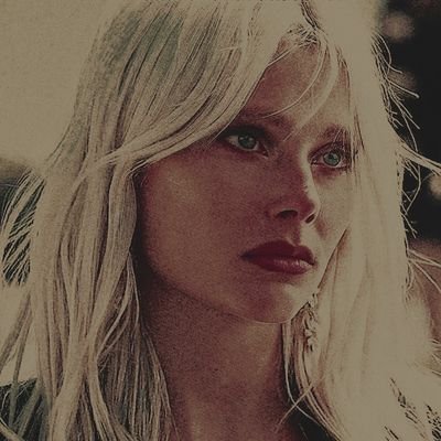 daughter of the hybrid & the queen
⋆ cursed with beauty, blessed with chaos
↳ elegance is my favorite form of rebellion