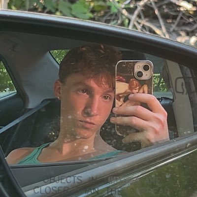_goddessmilo's profile picture. peach girlie any pronouns 🏳️‍🌈
