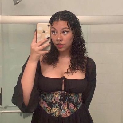 BeautyLove18364's profile picture. 