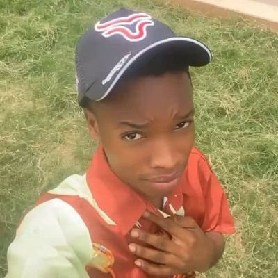 SOMTO674100's profile picture. Lana Del Rey ❤️ 
Am her biggest fan 😍❤️
Bumpy❤️