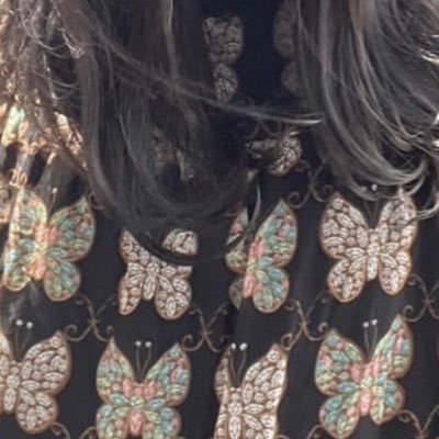 9EAhQP9nTr69910's profile picture. Carat / fudge / cafe   ဗီူ05 istp