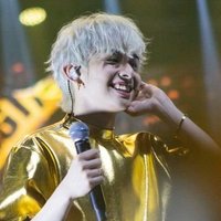 ALL(H)OURS オルアワ サイン ポラロイド ミンジェ 日本ヨントン 𝑻𝑶𝑲𝒀𝑶 𝑮𝑬𝑵𝑬𝑹𝑨𝑻𝑰𝑶𝑵𝑺 𝑪𝑶𝑳𝑳𝑬𝑪𝑻𝑰𝑶𝑵