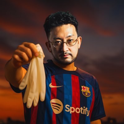 FCバルセロナ応援してます。 2009くらいからクレです。日本のhiphopが好きです。 NORIKIYOとかオジロとか好きです。30歳のおじさんなので優しくしてください