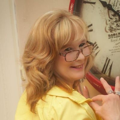 TalitaRose34552's profile picture. 🇿🇦 South African Milf 🔥Adult Content Creator. 🔥18+ Only 🔞Join me for exclusive content and explore your deepest desires🌶️ DMs open for
custom content📩