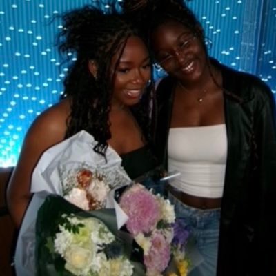 stephanielolade's profile picture. 