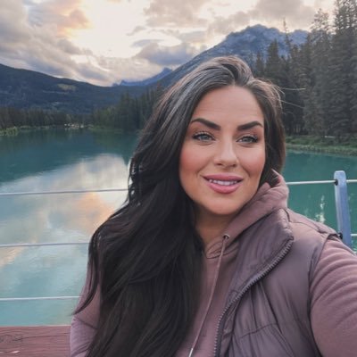 Independent artist from Manitoba, soaking in this new reality. seek truth , speak truth. Canada. IG @kelly_lewis_artistry