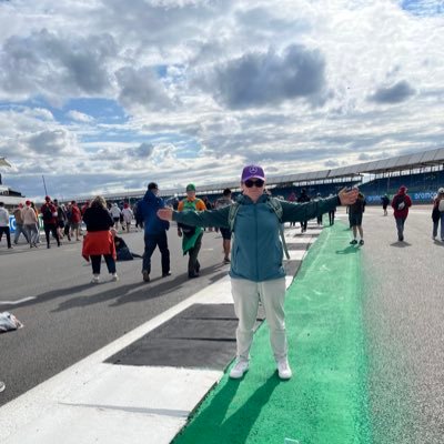 ⚽️ Sporting (C)P || 🏈 @NYJets | 🇵🇹✍️@emportugues_| 🏎️ Lewis Hamilton enjoyer | E se corre bem?