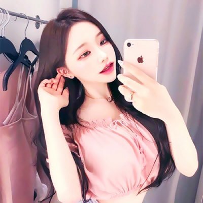 s551Tf0zK18KrC's profile picture. どれも美しい景色ですね、初めまして。