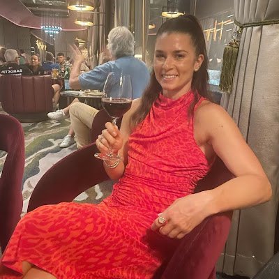DanicaPa291042's profile picture. HONESTLY 🫶
