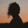 84Oriana's profile picture. Pequeños toques hacen grandes rasgos.