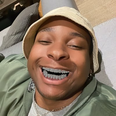 biggismoak's profile picture. SYSTÈME*GENESYS