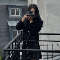 honey ✩ ☽ ⤮ (@sujhoely) 's Twitter Profile Photo