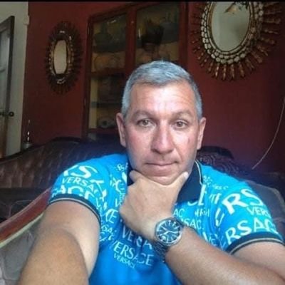 Cristiano por gracia, amo a Dios y la familia, la verdad, el hacer justicia y la libertad, la práctica del surfing y las mascotas.🕊🇵🇪❤🇮🇹
