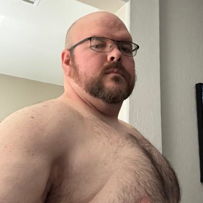 Verified Creator/SW | NSFW 18+ | Bi | Chill Daddy Vibes & Pleasure Dom | BBW & SSBBW Enthusiast | 6’4” | Dad Bod | Pokémon | DM for Collabs.
