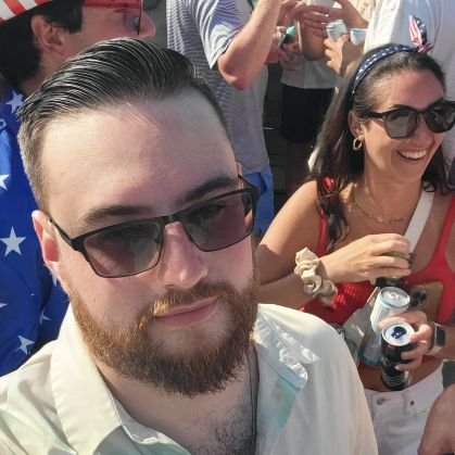 Smim_Tyth's profile picture. This is me, unhinged, untethered, free.

my hallmarks are being tall and not hating women