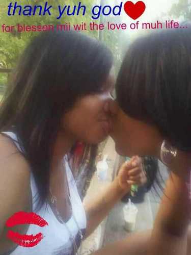 tru to myself n to n e who calls me they fren n lik to beileve im as real as they cum #teamCuffed love my baby @itz_dimples45 nd we does this shit..