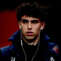 Legion (@_leeejn) 's Twitter Profile