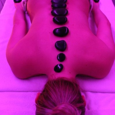 I'm a certified masseuse massage therapist and i offer good massage service.😌😋