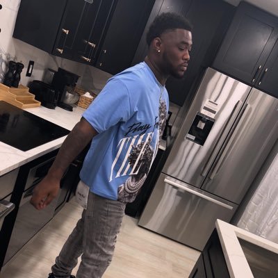 24 🥷🏿|5'11 | Straight Male 🥵| Adults Only🔞| Content Creator 🎥| $10 DM Fee jaynxtdoor33@gmail.com📧
