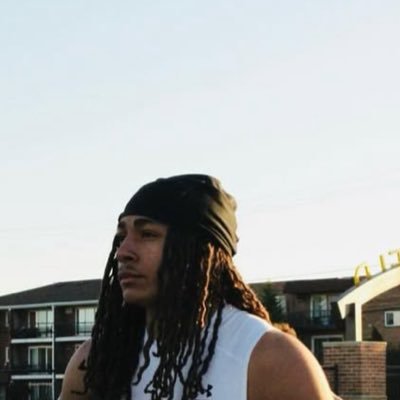 Evan_J_Francis's profile picture. 6’3 180| 3.0 GPA | 100m - 11.58 | 110mH - 15.65 | 300mH - 42.44 | C/O 2027 | 16 y/o | Rich Township High School |