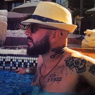 trashbagg_ty's profile picture. υя ցιяℓѕ ƒανσяιтє ριєɕє σƒ ѕнιт